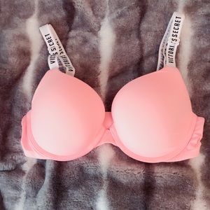 Victoria’s Secret bra